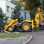 Роман:  Сдается в аренду экскаватор погрузчик JCB 4CX