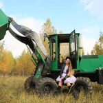 Руслан:  Производим трактор - погрузчик 