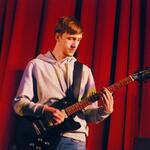 Дмитрий:  Преподаватель по гитаре
