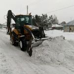 Роман:  Уборка  снега в Барнауле