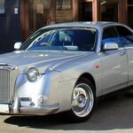 Виктор:  Свадебная машина Mitsuoka Galue II