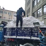Василий СПЕЦИАЛИСТ:  Уборка снега с крыш 