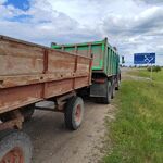 Артём:  Перевозка строительных вагон, буксировка автотранспорта