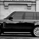 сергей:   внедорожник range rover с водителем