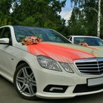 Свадебный Поезд:  Свадебные автомобили Mercedes-Benz Е200