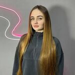 Анастасия:  Капсульное наращивание волос