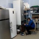 Евгений:  Ремонт холодильников и холодильных витрин