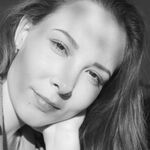 Анастасия:  Репетитор по английскому и русскому языку