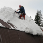 Алексей:  Уборка снега с крыш