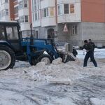 Александр:  Уборка снега (чистка, вывоз с территории)