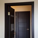 Установка ремонт окон и дверей:  Установка межкомнатных и входных дверей