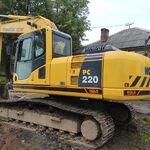 Евгений:  Гусеничный полноповоротный Экскаватор Komatsu