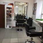 ирина:  Сдам в аренду кабинет косметолога  и место парикмахера 