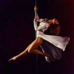 Анастасия:  Ищу танцовщиц в ночной клуб 