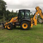 Яков:  ЭКСКАВАТОР-ПОГРУЗЧИК JCB 3CX 