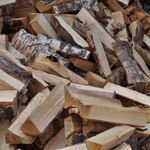 valera:  колотые дрова 