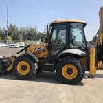 Компания Гравелит:  Экскаватор-погрузчик JCB в аренду в Свердлова