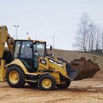 Компания Гравелит:  Экскаватор-погрузчик JCB в аренду в Ропше