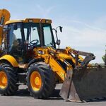 Компания Гравелит:  Экскаватор-погрузчик JCB в аренду в Рябово