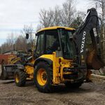 Компания Гравелит:  Экскаватор-погрузчик JCB в аренду Новый Свет