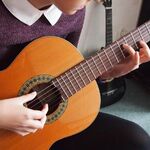 Александр:  Уроки игры на гитаре / Преподаватель по гитаре
