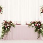 Доставка шаров:  Украшение свадебного стола