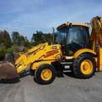 ООО СпецРесурс:  Услуги Экскаватора JCB в Ревде, Дегтярске