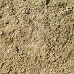 Компания Гравелит:  Карьерный песок с доставкой от 1 куба