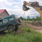 Максим :  Эвакуация спецтехники с болота 