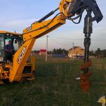 Азамат:  Услуги Ямобура JCB3CX