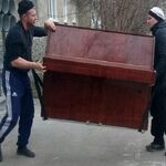 Василий:  Грузоперевозки с грузчиками. Вывоз мусора