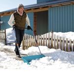 Грузчики газели грузоперевозки  Вла:  Уборка снега , уборка с крыш дома 