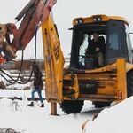 Денис:  Услуги Экскаватора JCB с Гидромолотом Импульс 150 в Ревде