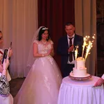 Ульяна :  Ведущая на ваше торжество
