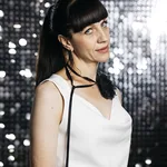 Ульяна :  Ведущая на ваше торжество