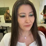 Гуля:  Визажист