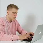 ВЛАДИМИР:  Ремонт компьютеров ноутбуков - любая сложность.