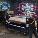 Дмитрий:  Перевозка сейфов, пианино, роялей, банкоматов, оборудования.
