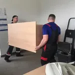 Евгений:  Грузчики Грузоперевозки