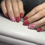 Анастасия:  Маникюр, педикюр, покрытие гель-лаком, укрепление 