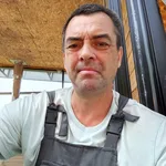 Алексей:  Помощь на даче 