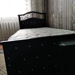 Алима:   Продам Кровать односпалка со стразами новая