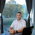 Олег:  Риелторские услуги