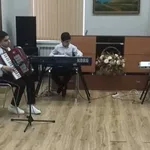 Станислав:  Уроки игры на синтезаторе и аккордеоне армянский фольклор 
