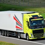 ГРУЗОПЕРЕВОЗКИ ПО РОССИИ:  Грузоперевозки от 1 кг. до 20 тонн / 82 м.куб по всей России