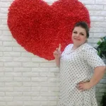 Елена:  Предлагаю услуги ведущей на ваш праздник