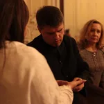 Деонис:  Ясновидящий на праздник