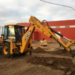 Дорожный Лидер:  Экскаватор-погрузчик JCB 3 СХ