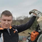 Денис :  Удаление деревьев любой сложности, покос травы, садовые работы 