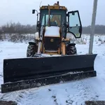 Дорожное управление:  Механизированная уборка снега в Тюмени